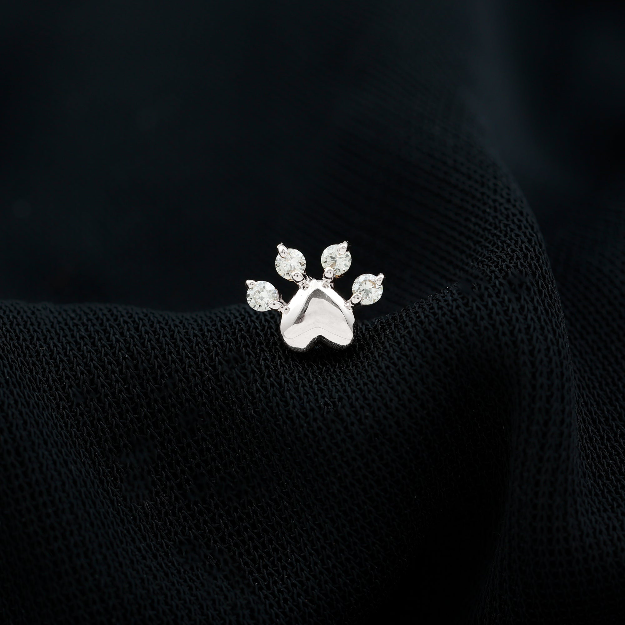 Diamond and Heart Dog Paw Print Cartilage Earring