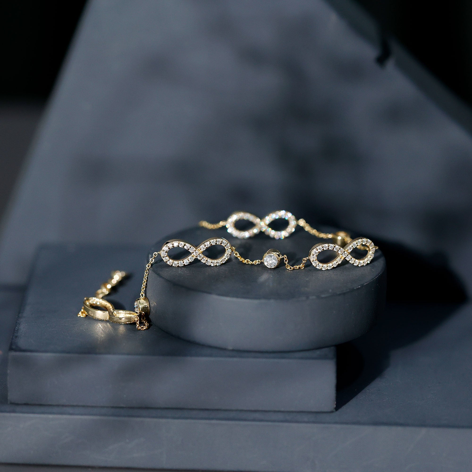 Lab Grown Diamond Infinity Bracelet for Women