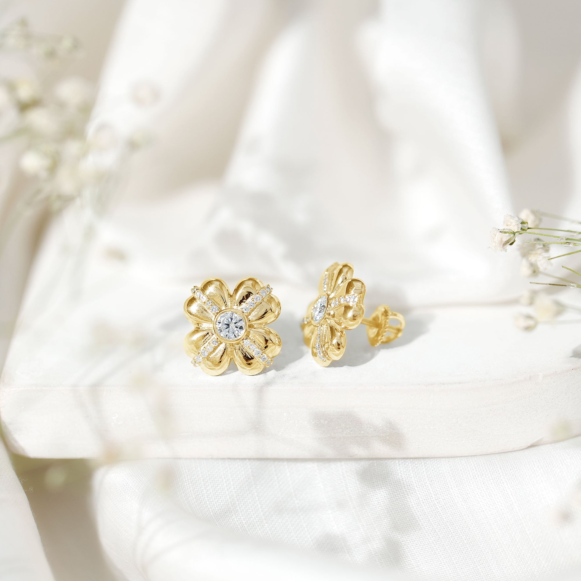 Lab Grown Diamond Flower Stud Earrings With Screw Back
