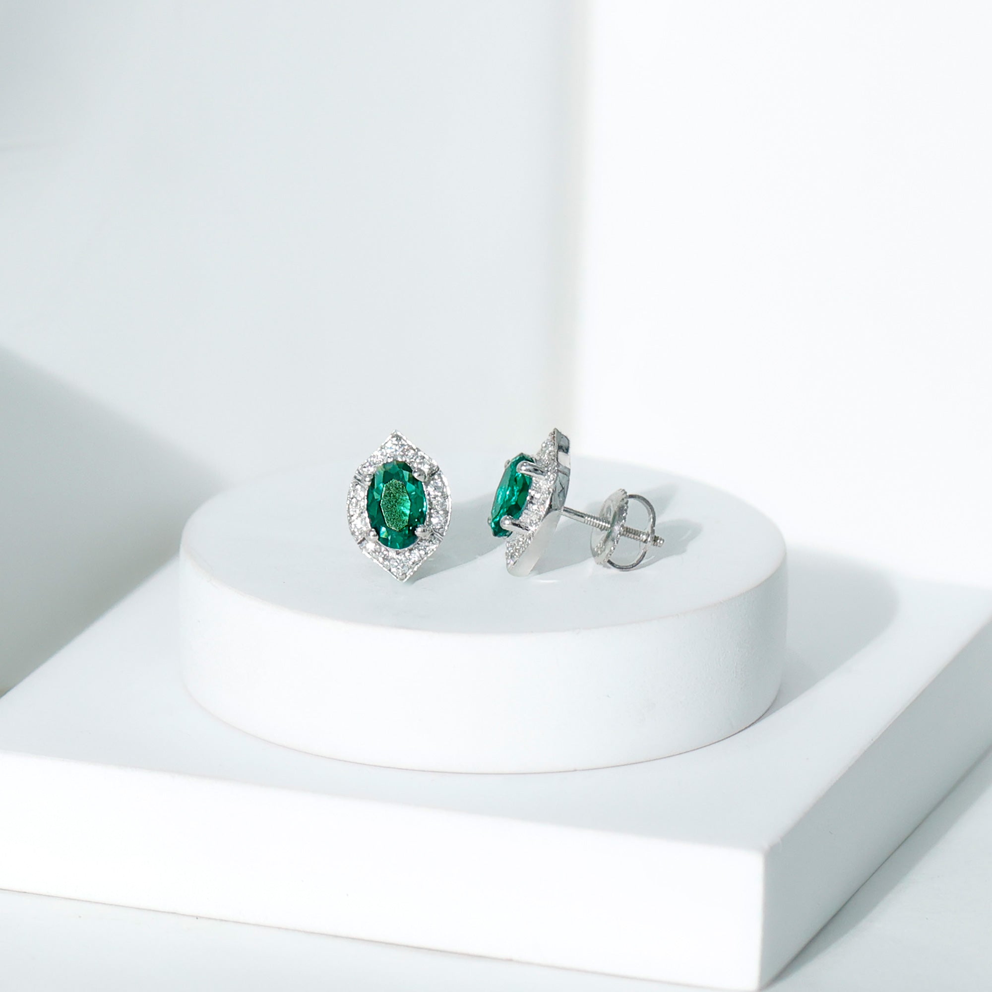 Certified 1.7 Carat Lab Grown Emerald Vintage Stud Earrings with Moissanite