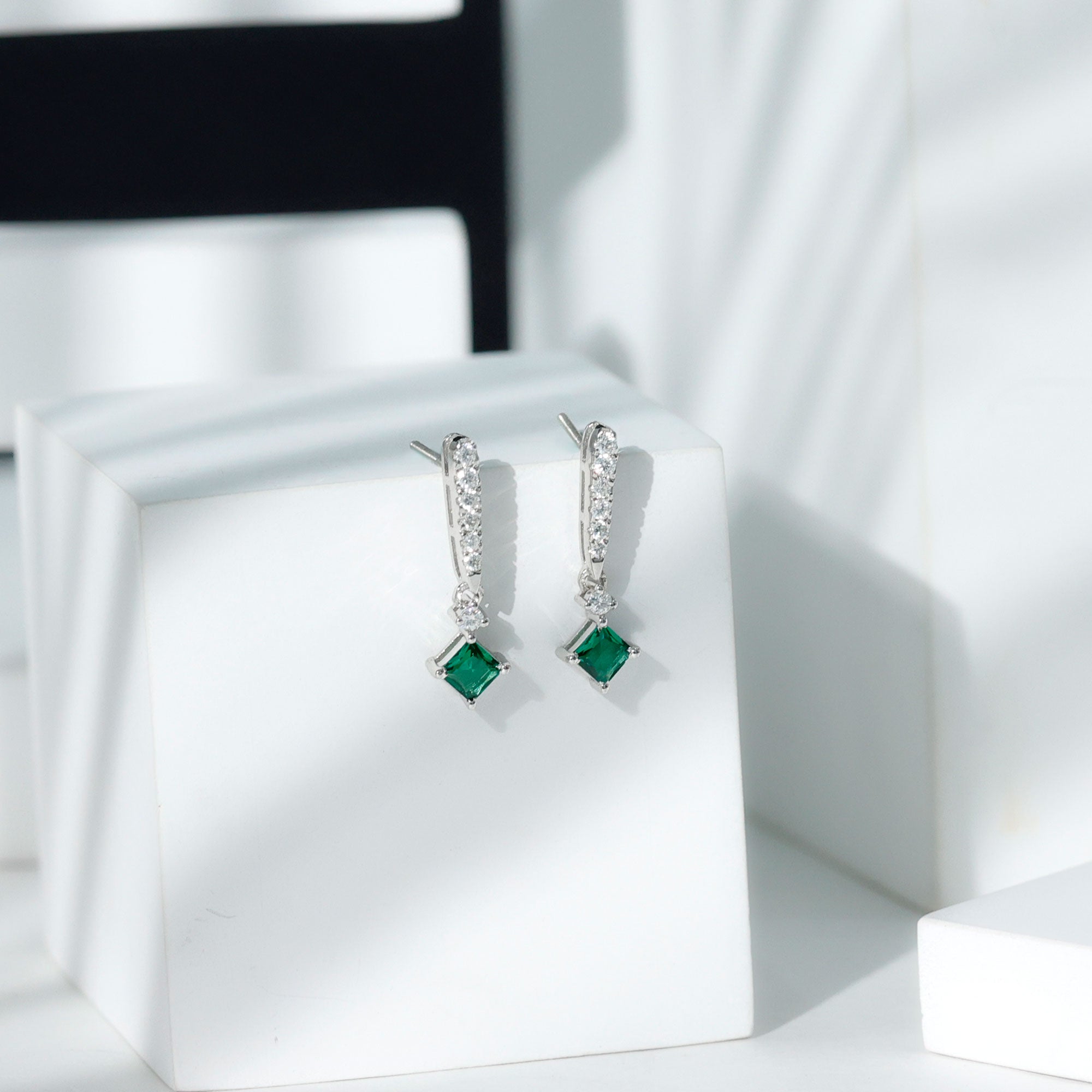 Princess Cut 0.7 Carat Lab Grown Emerald Drop Earrings with Moissanite