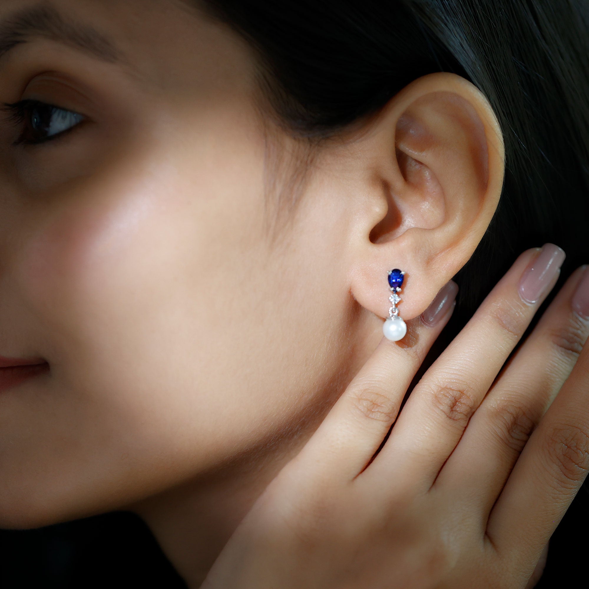 Natural Freshwater Pearl Drop Dangle Earrings with Blue Sapphire