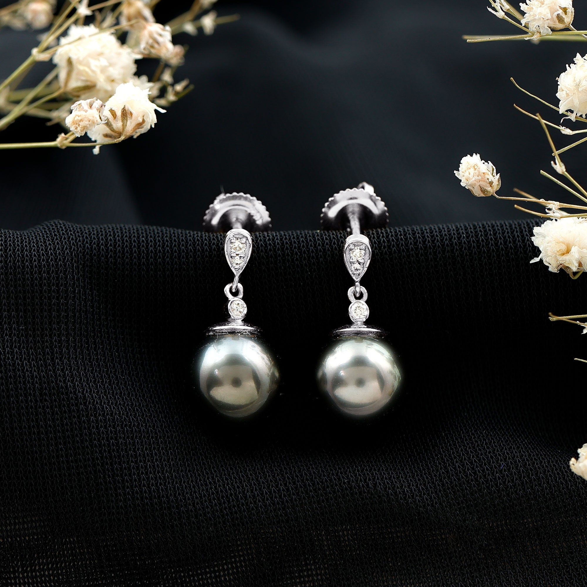 15 Carat Tahitian Pearl Drop Earrings with Diamond