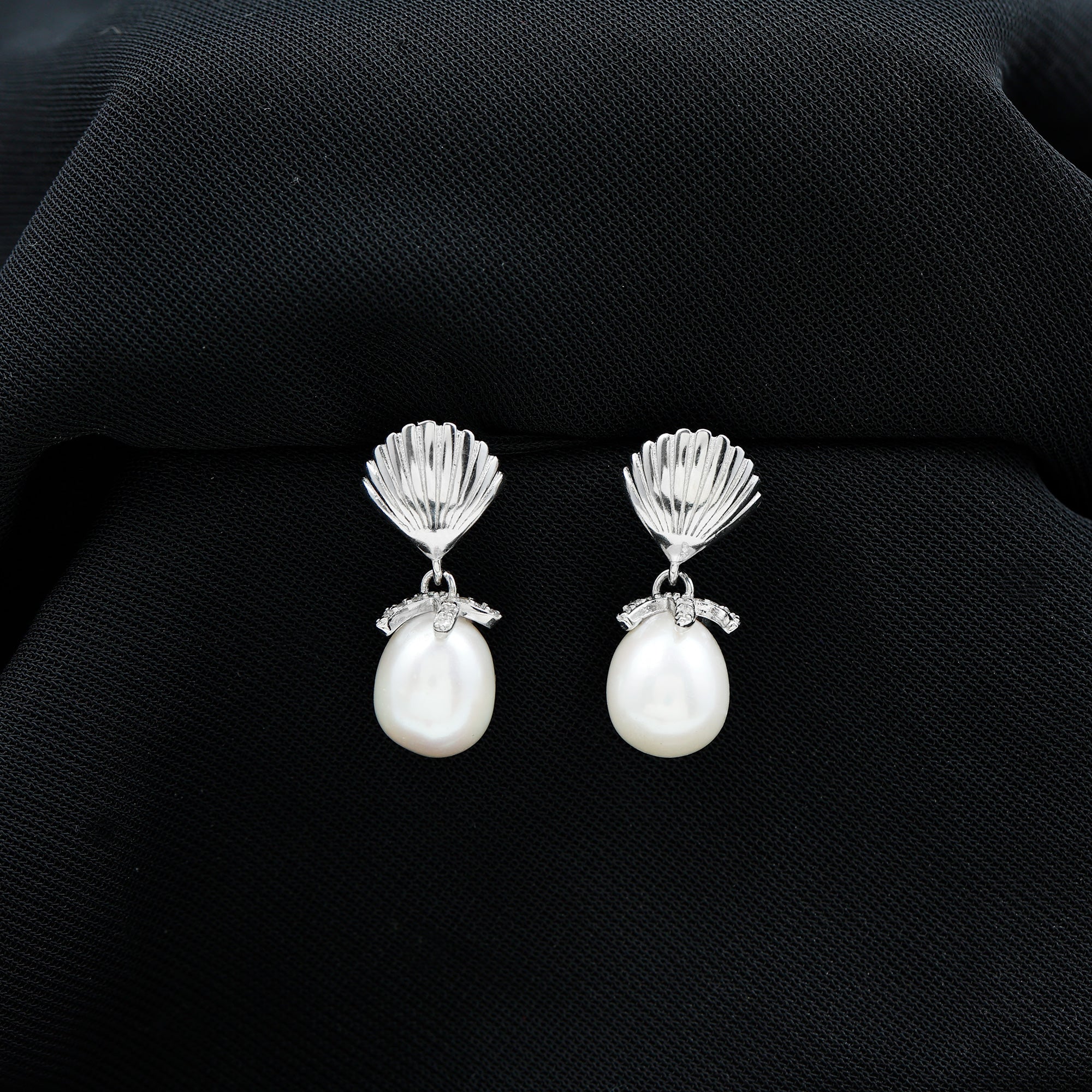 Sterling Silver 12 Carat Freshwater Pearl Drop Earrings with Certificate