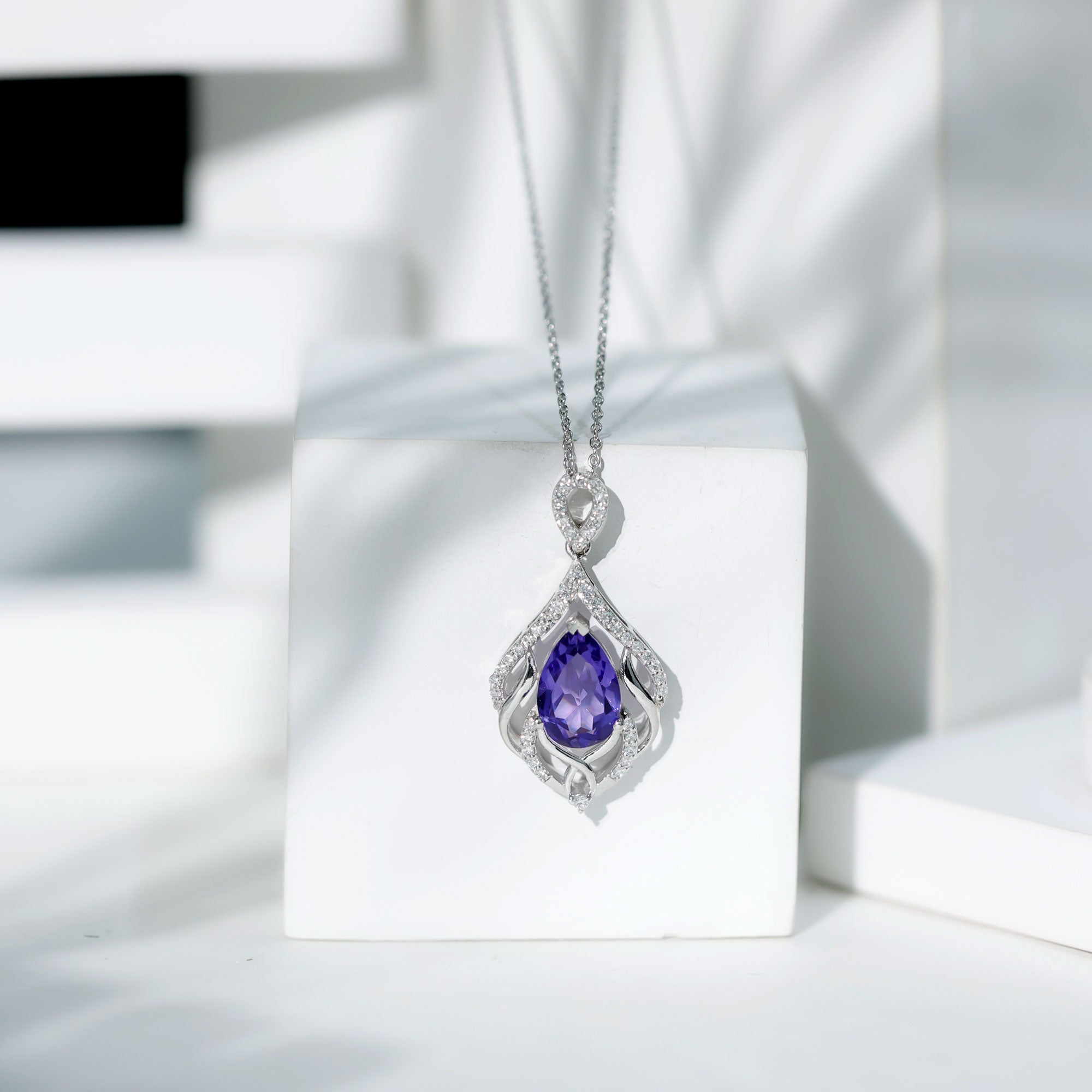 Lab Grown Blue Sapphire Designer Bridal Necklace with Diamond