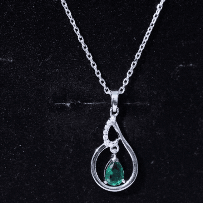 Certified 0.7 Carat Lab Grown Emerald Teardrop Necklace with Chain