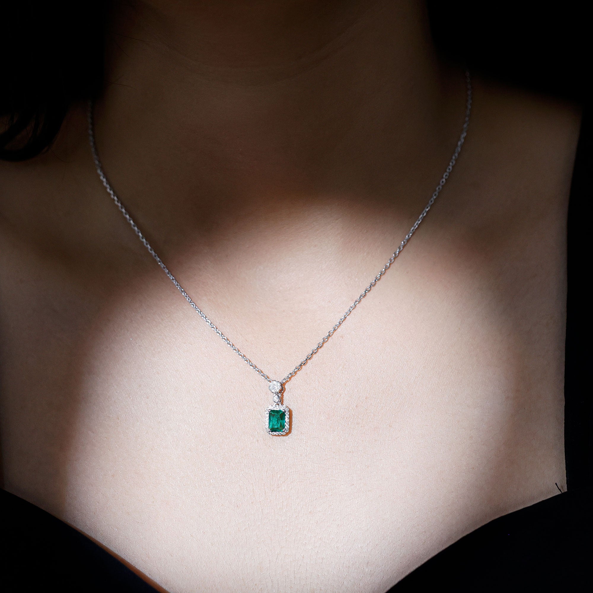Vintage Style 1.6 Carat Lab Grown Emerald Necklace with Silver Chain