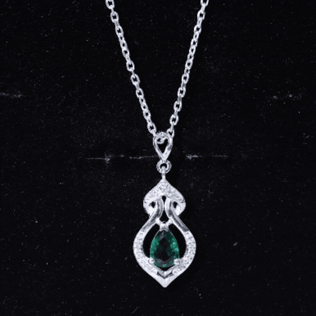 Vintage Inspired 0.7 Carat Lab Grown Emerald Pendant Necklace with Silver Chain