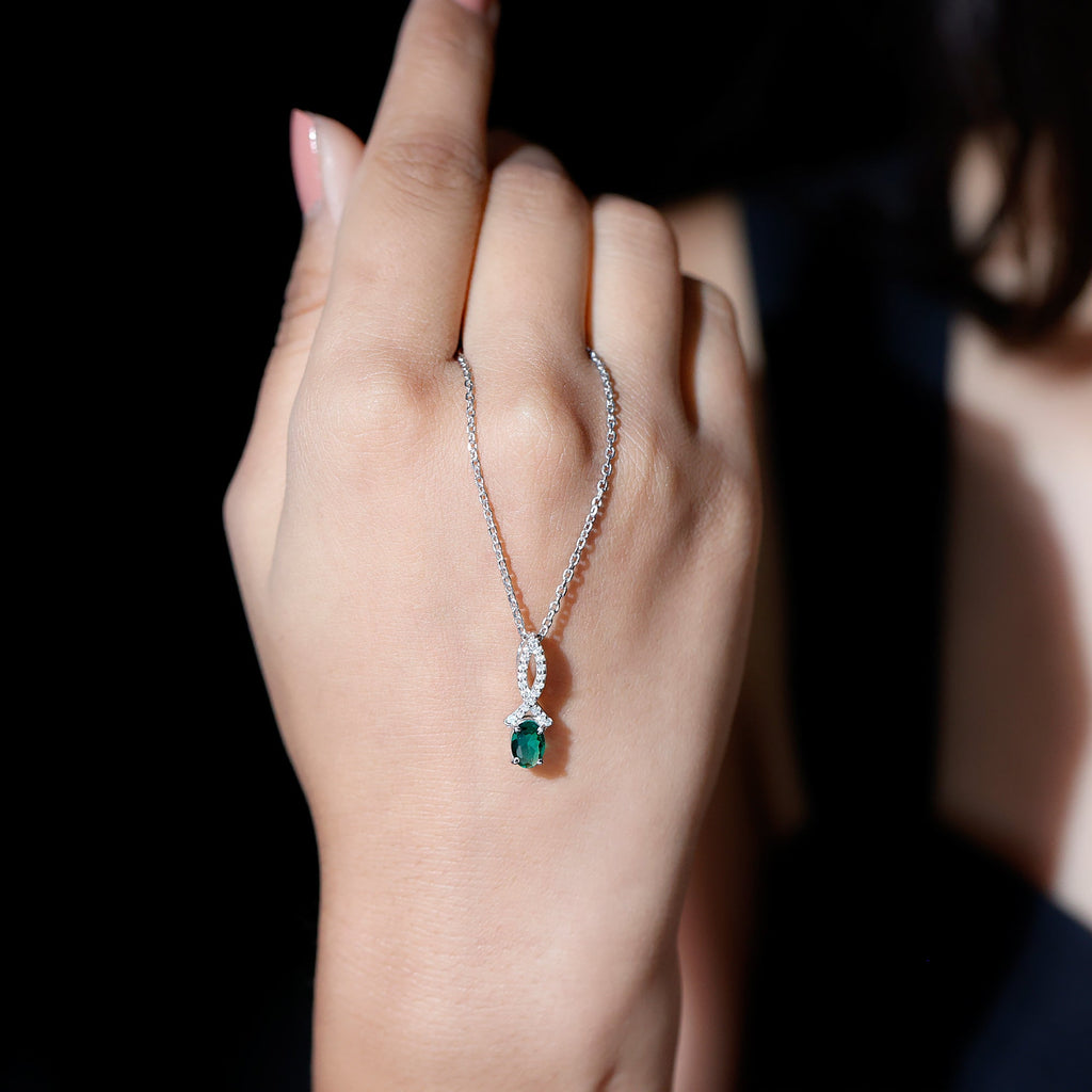 0.85 Carat Oval Lab Created Emerald Minimal Necklace with Chain