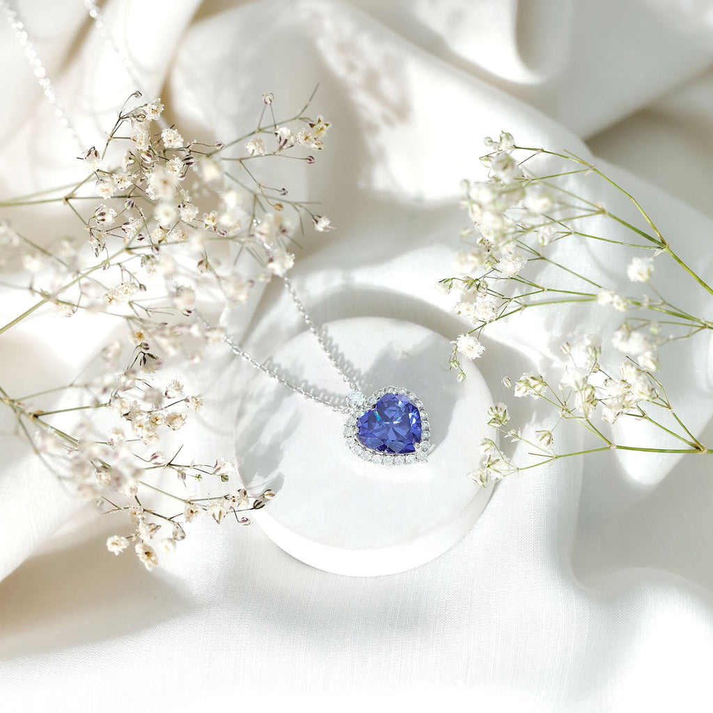 5.6 Carat Lab Grown Blue Sapphire Heart of The Ocean Necklace With Chain