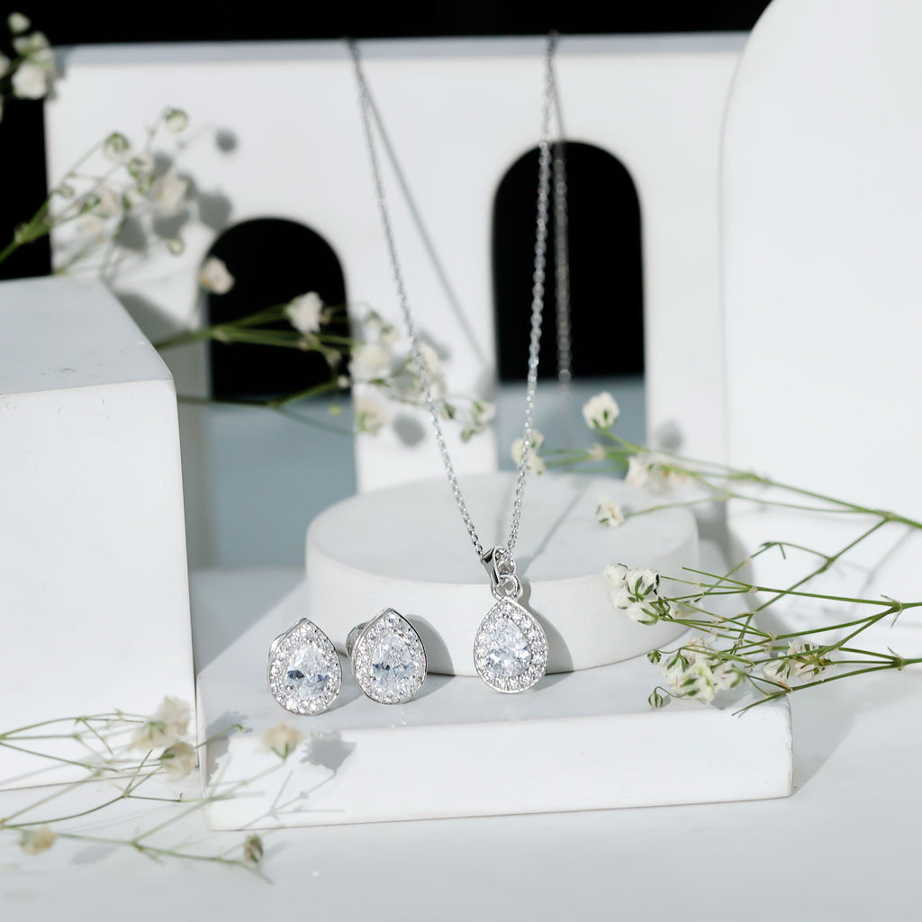 Certified CZ Diamond Teardrop Necklace and Earrings Set for Women