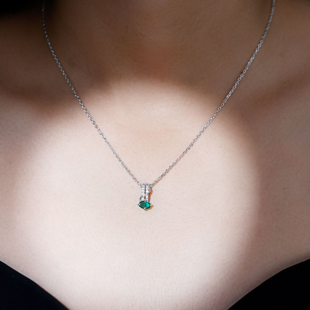 Oval Shaped Lab Emerald East West Necklace with Moissanite