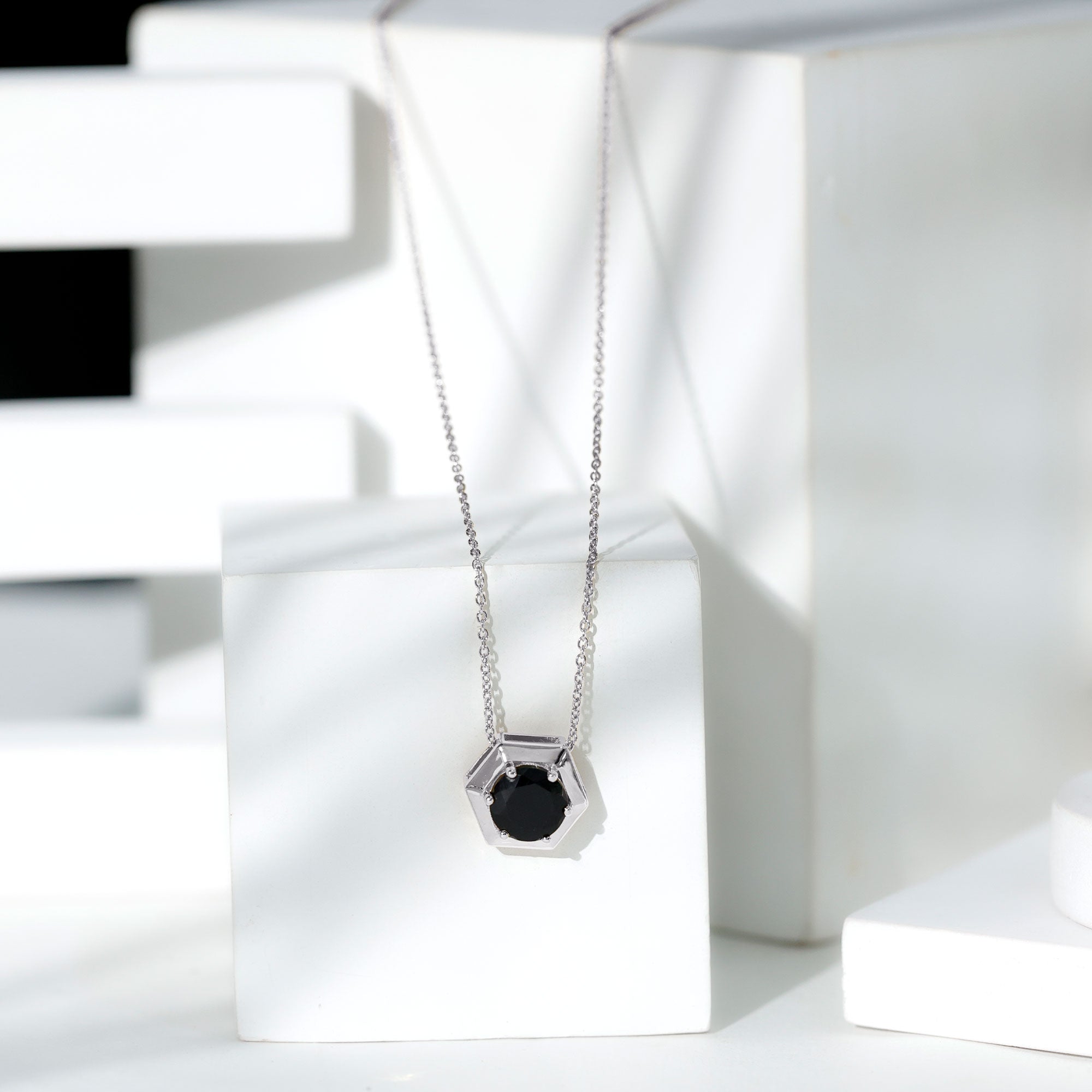 2 Carat Natural Black Onyx Solitaire Hexagon Pendant