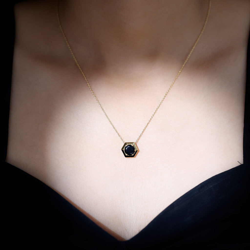 2 Carat Natural Black Onyx Solitaire Hexagon Pendant