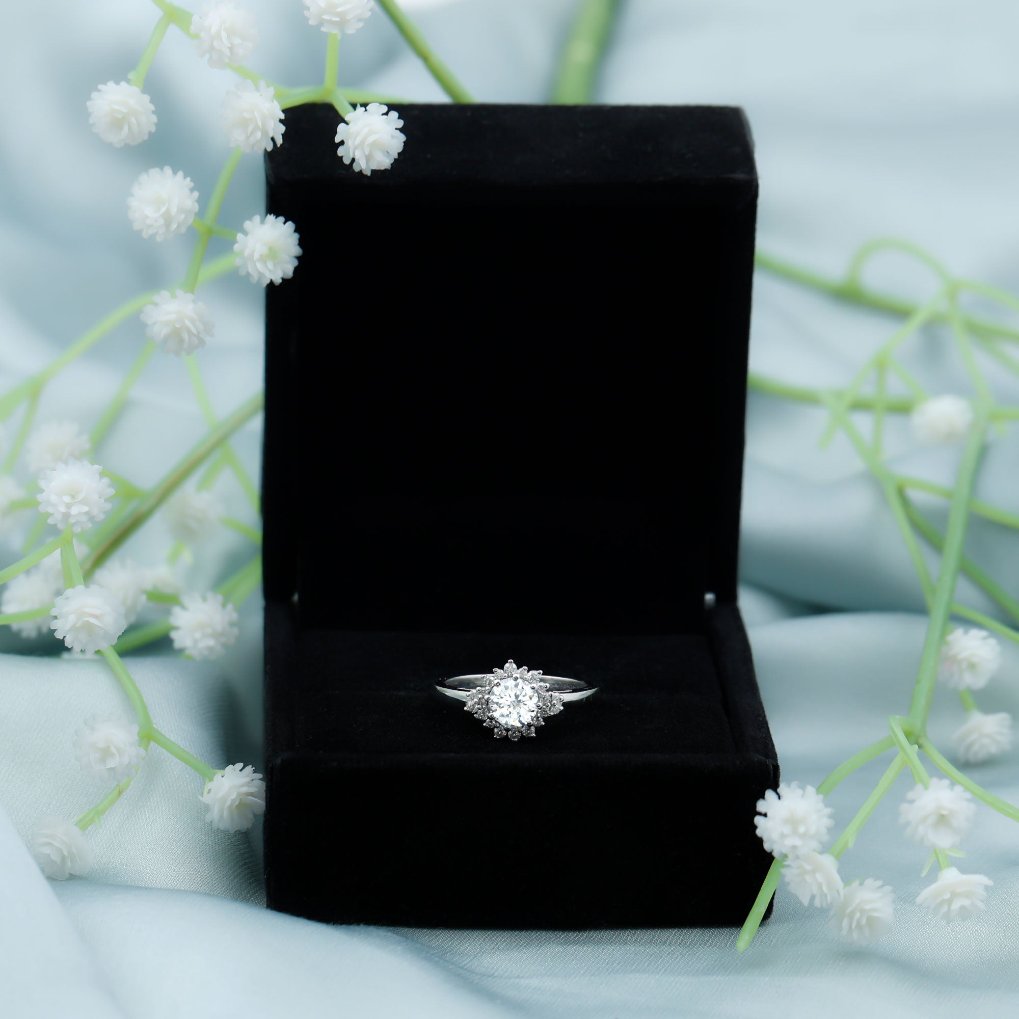 Certified 1 Carat Lab Grown Diamond Halo Engagement Ring