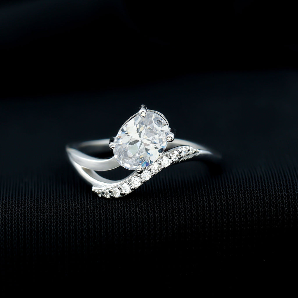 Certified Lab Grown Diamond 6X8 MM Oval Engagement Ring For Women