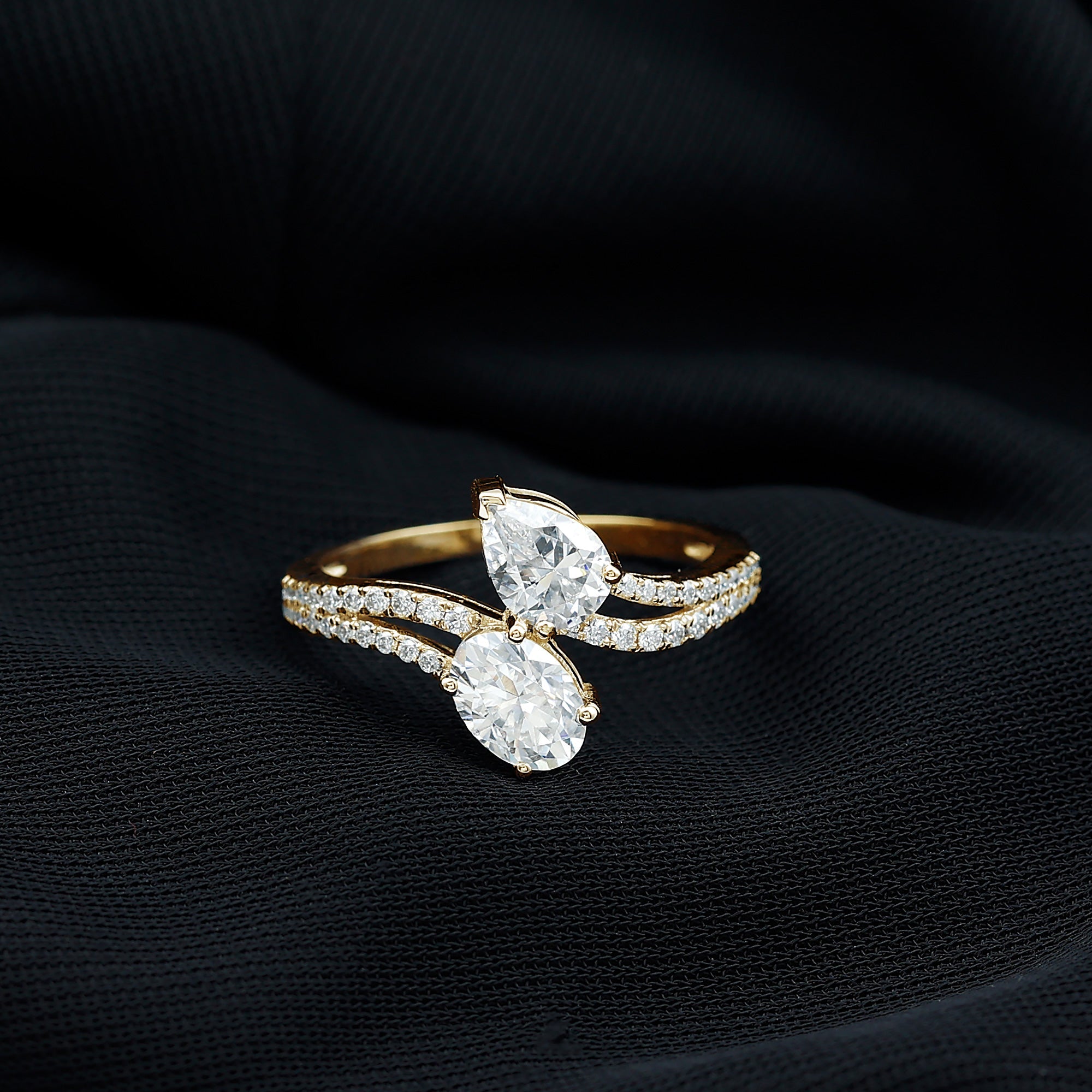 Certified Lab Grown Diamond Toi Et Moi Engagement Ring
