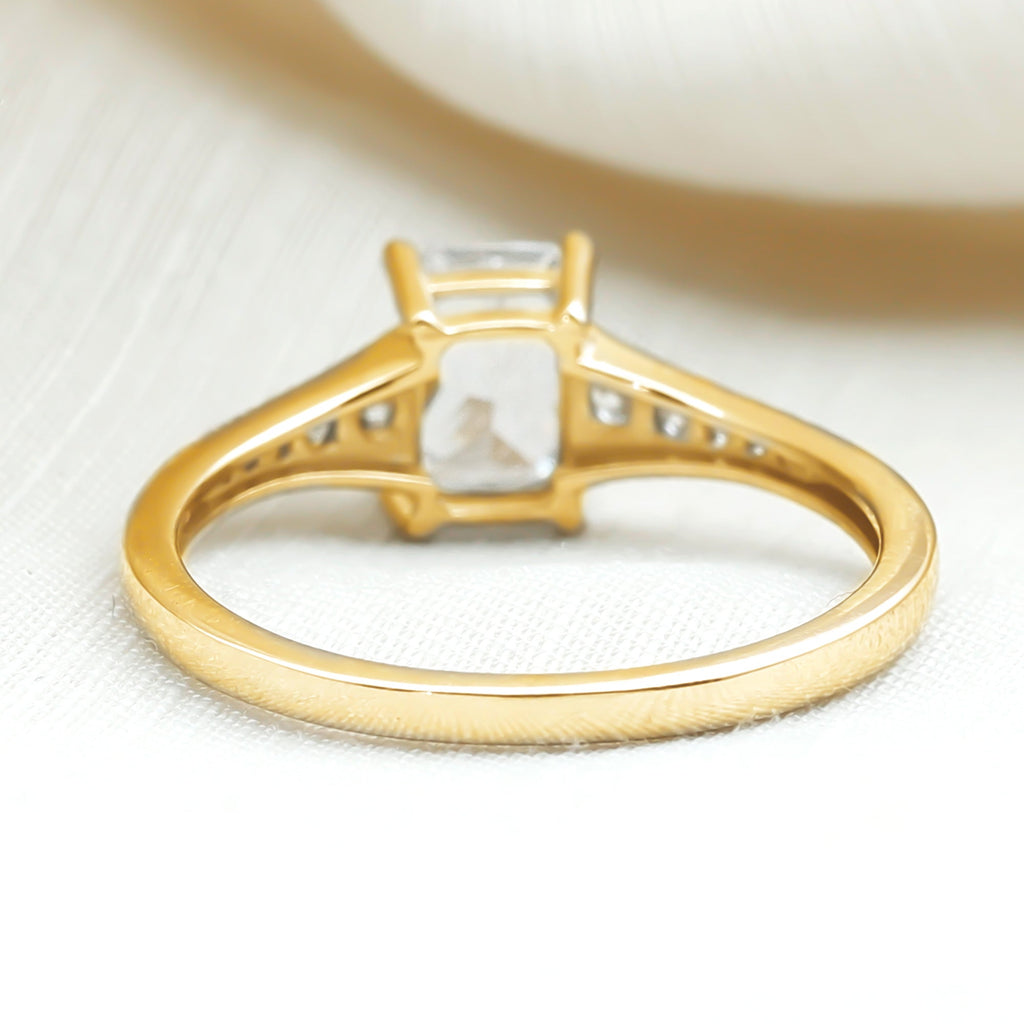 Brilliant Cut 7X5 MM Lab Grown Diamond Emerald Cut Engagement Ring