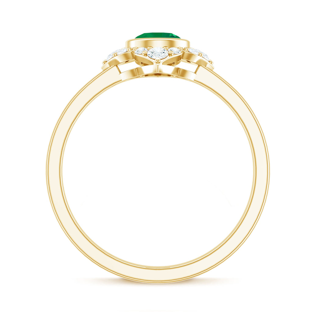 Natural Bezel Set 5mm Emerald Flower Engagement Ring with Diamond