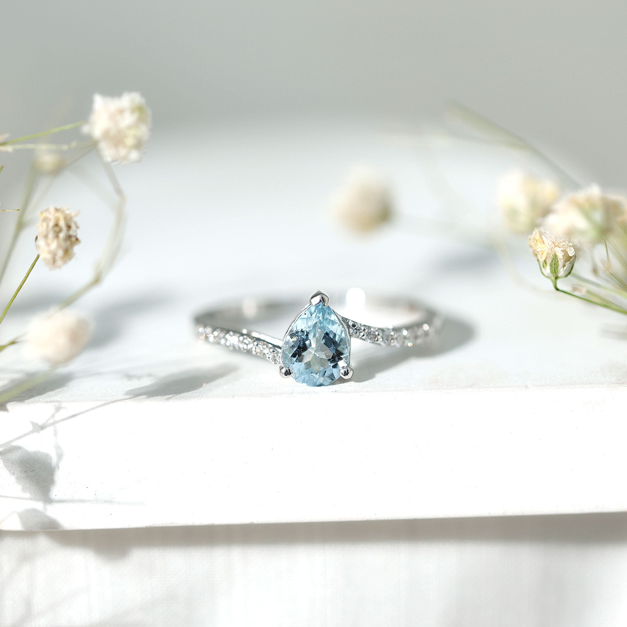 Pear Cut Aquamarine Teardrop Engagement Ring with Diamond