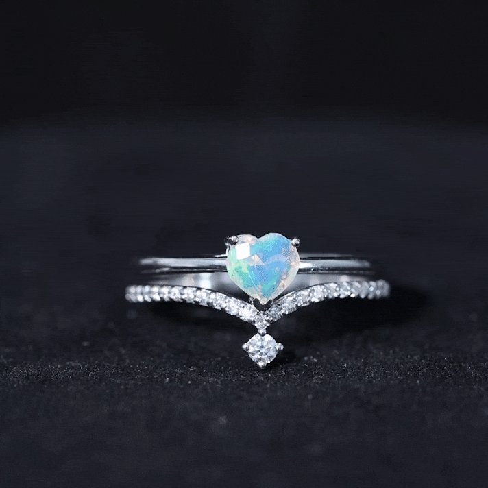0.7 Carat Heart Ethiopian Opal Wedding Ring Set with Diamond