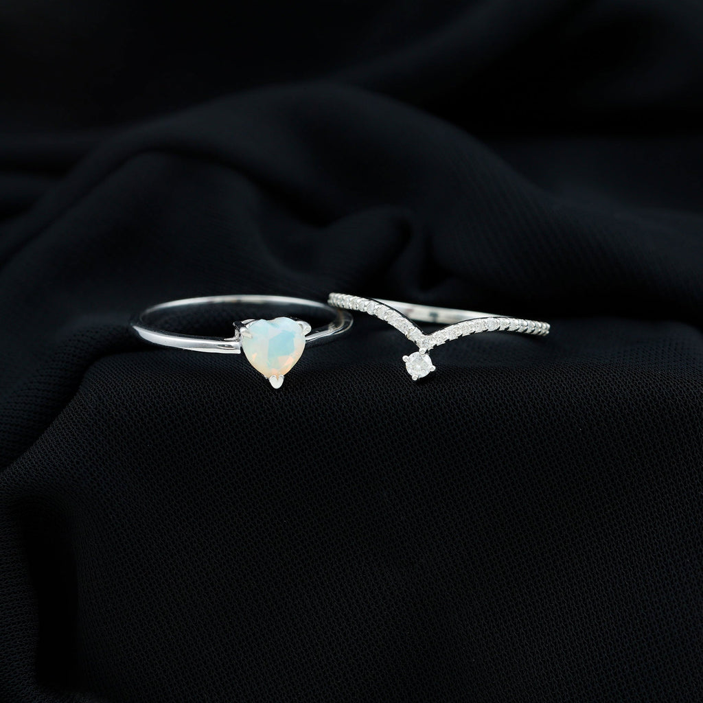 0.7 Carat Heart Ethiopian Opal Wedding Ring Set with Diamond