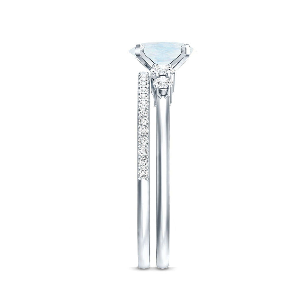Oval Moonstone Solitaire Ring Set with Diamond