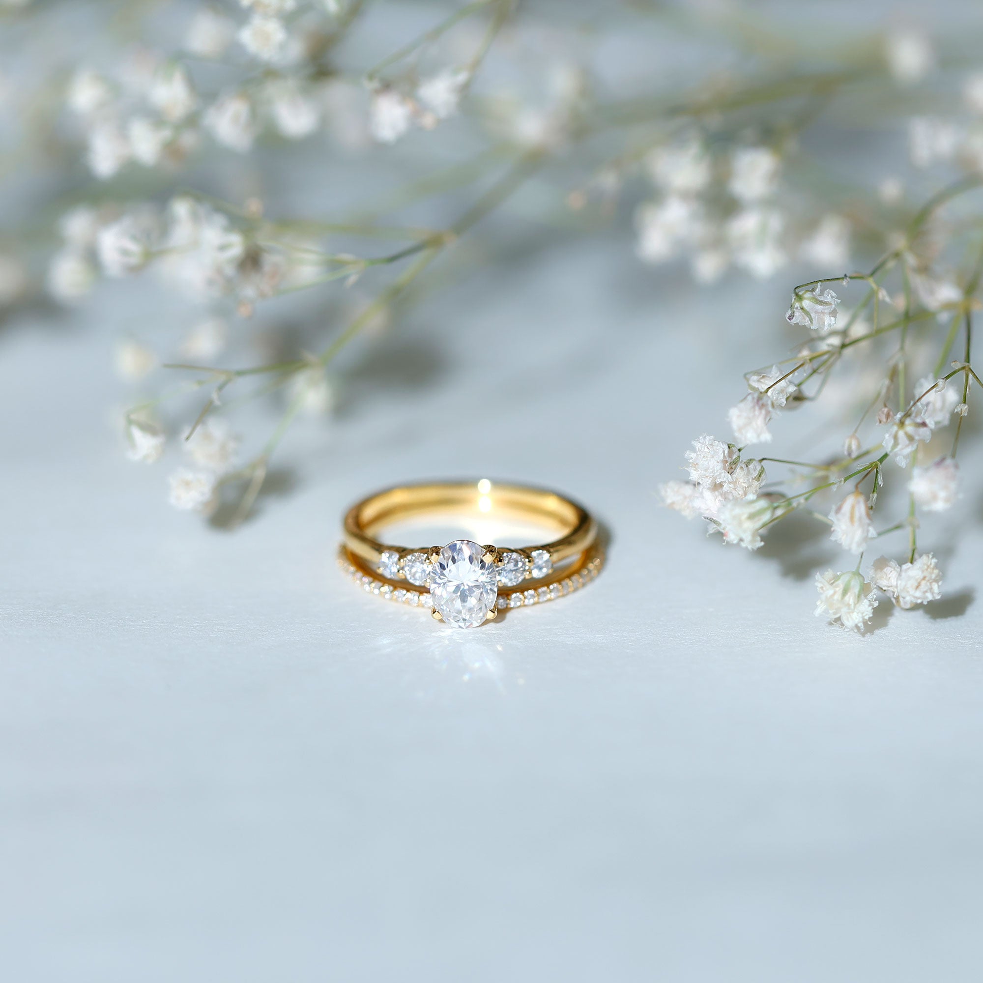IGI Certified Lab Grown Diamond Engagement Ring with Wedding Band