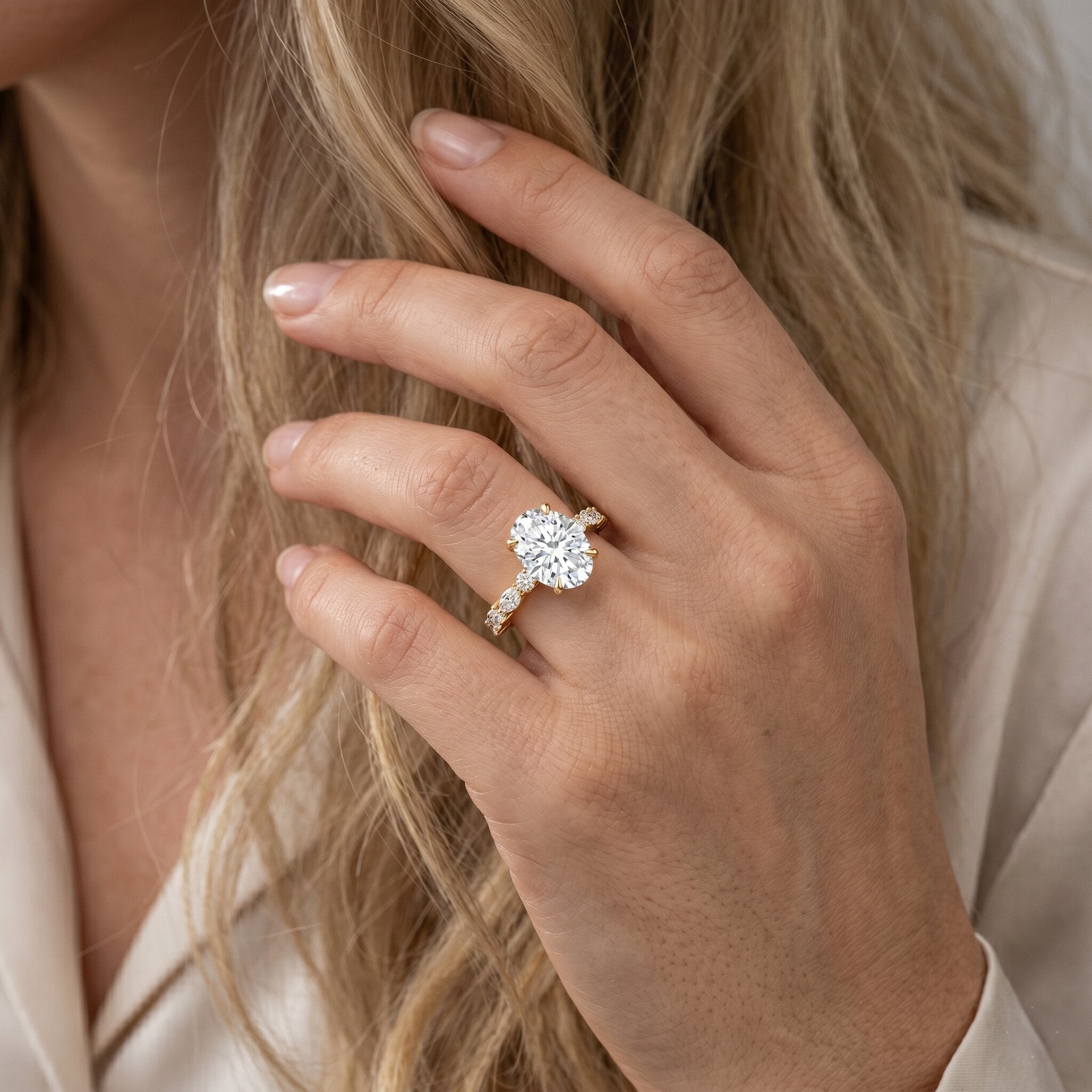 2 Carat Oval Lab Grown Diamond Engagement Ring with IGI Certificate