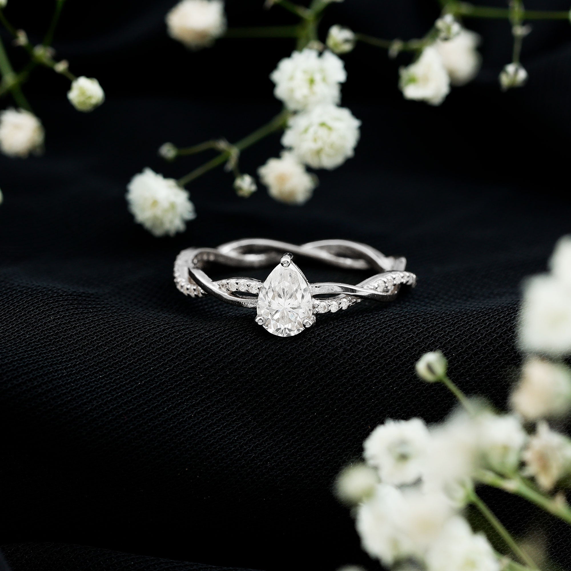 Lab Grown Diamond 5X7 MM Pear Shaped Engagement Ring