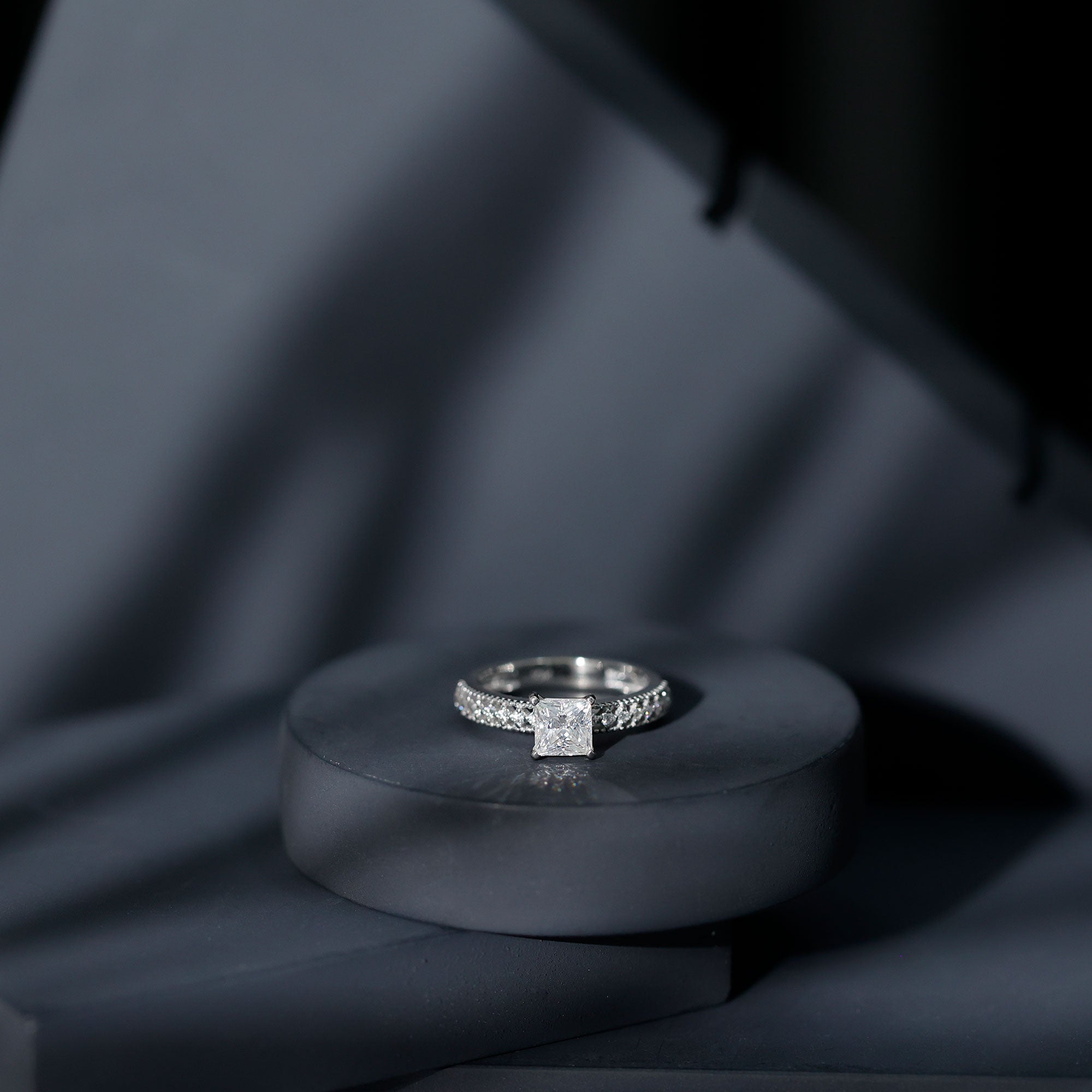 Certified Lab Grown Diamond 5 MM Princess Cut Engagement Ring For Women