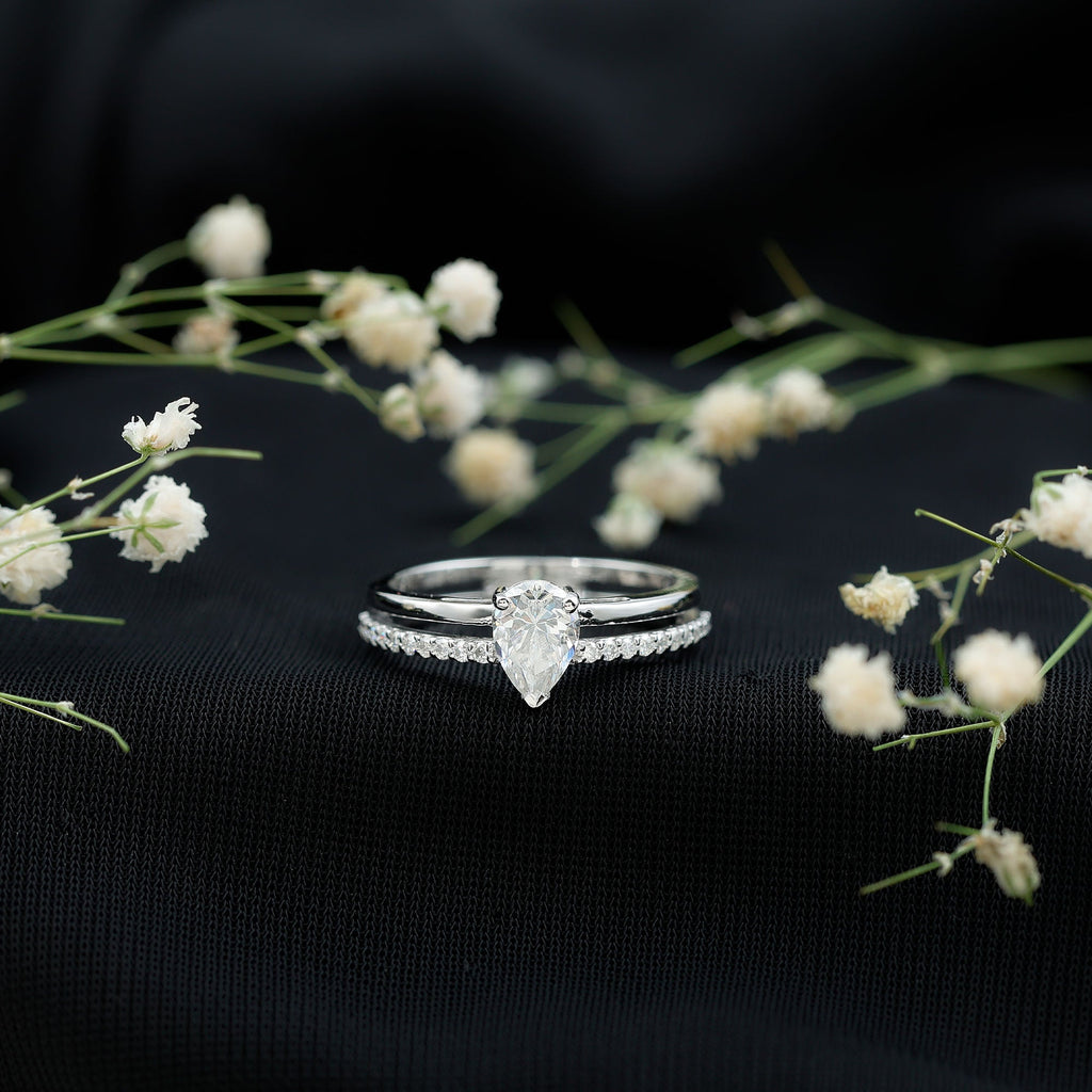 Lab Grown Diamond Pear Shaped Solitaire Engagement Ring