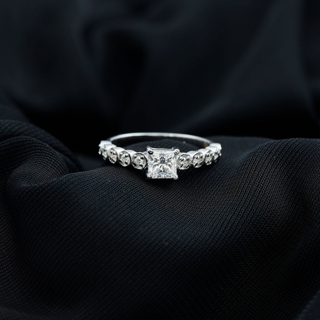 Lab Grown Diamond 5 MM Princess Cut Engagement Ring With Side Stones