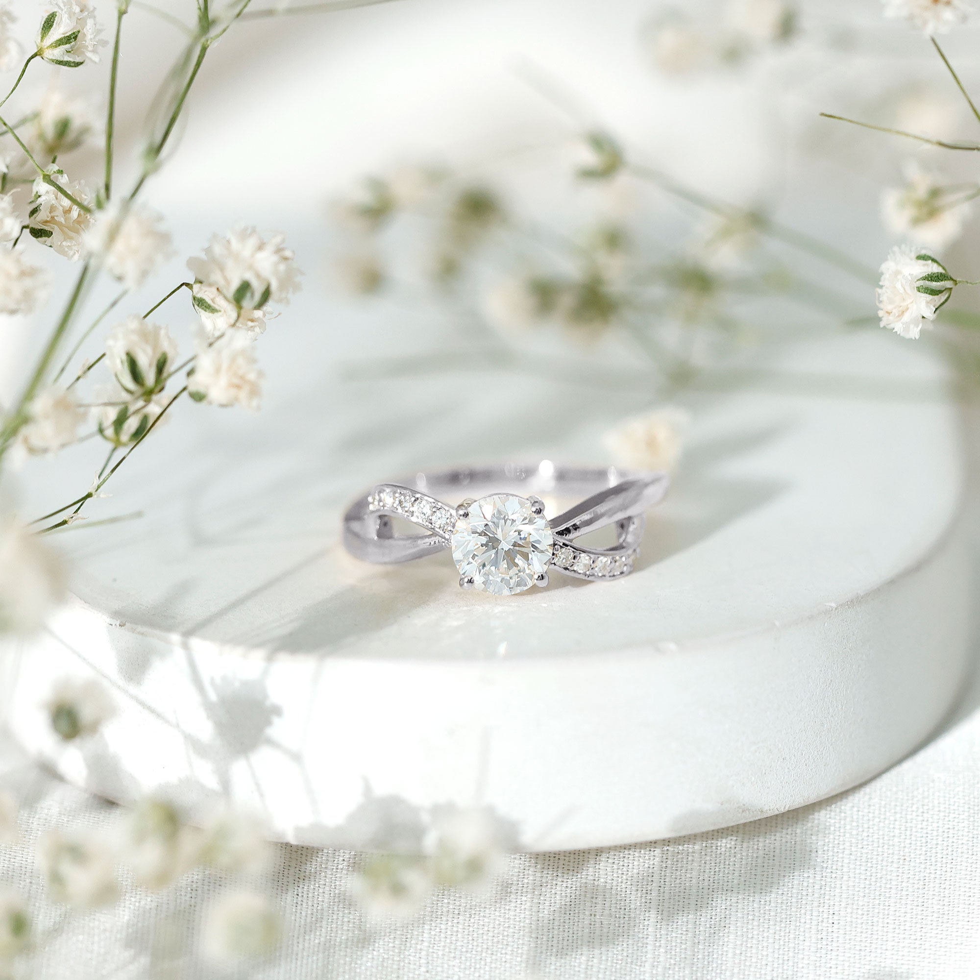 Certified 6 MM Lab Grown Diamond Prong Set Twisted Engagement Ring