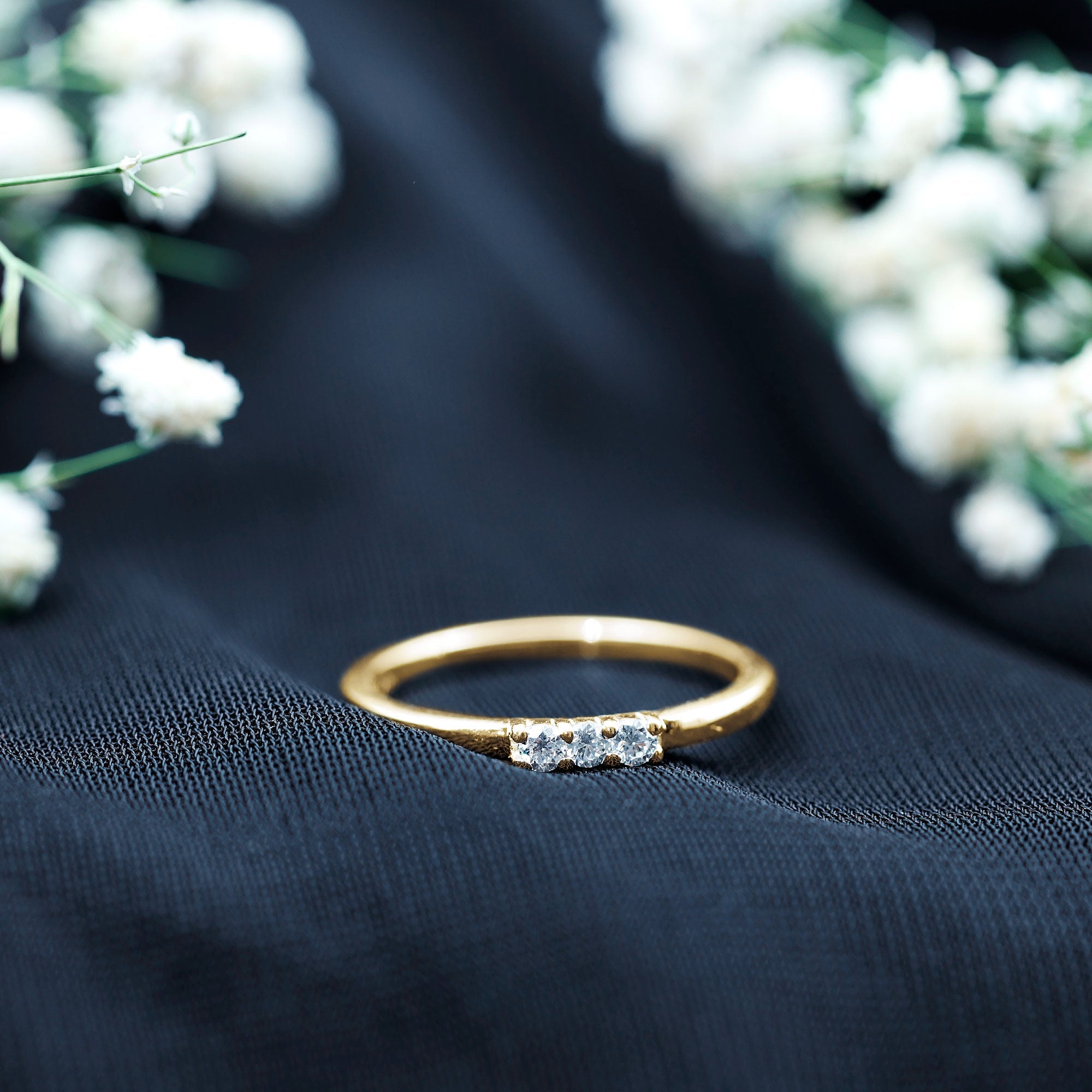 Certified Round Diamond Proposal Ring For Her
