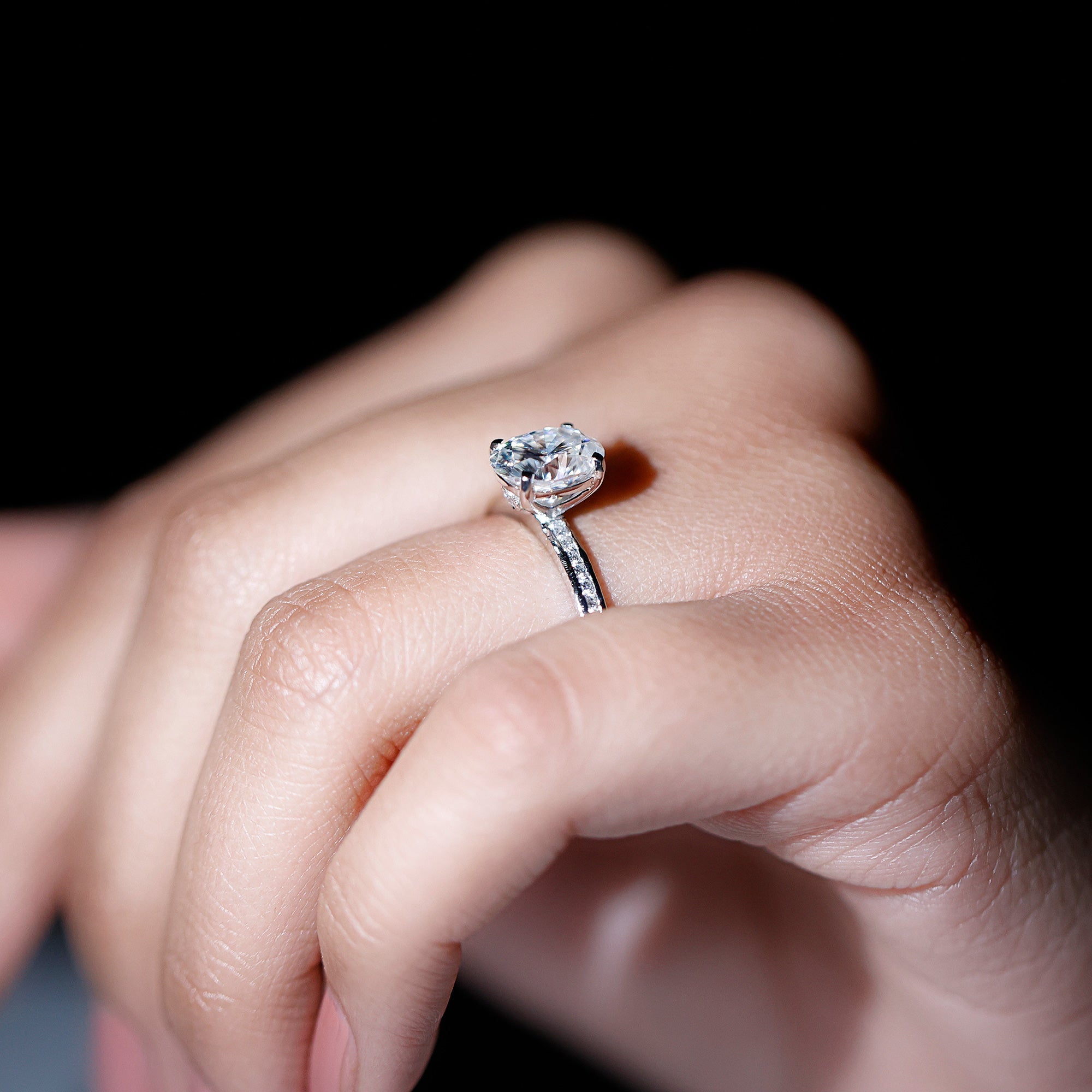 Certified 7X9 MM Lab Grown Diamond Oval Engagement Ring
