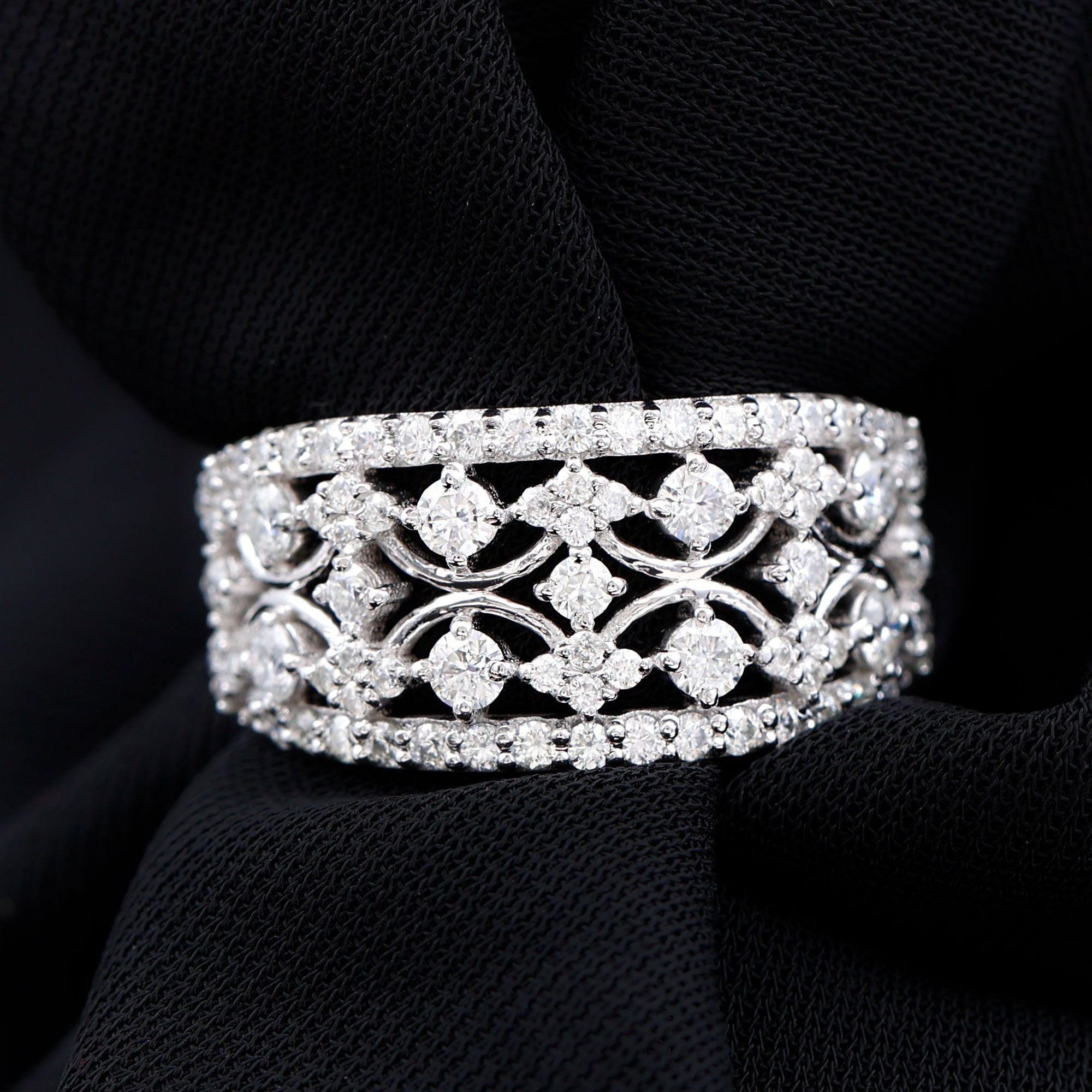 Vintage Inspired Lab Grown Diamond Wedding Band for Women