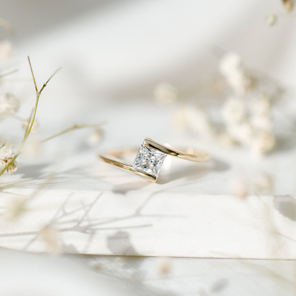 5 mm Princess Cut Lab Grown Diamond Ring With Tension Setting