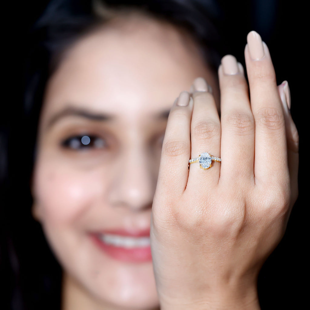 1.2 Carat Oval Cut Solitaire Zircon Engagement Ring with Side Stones