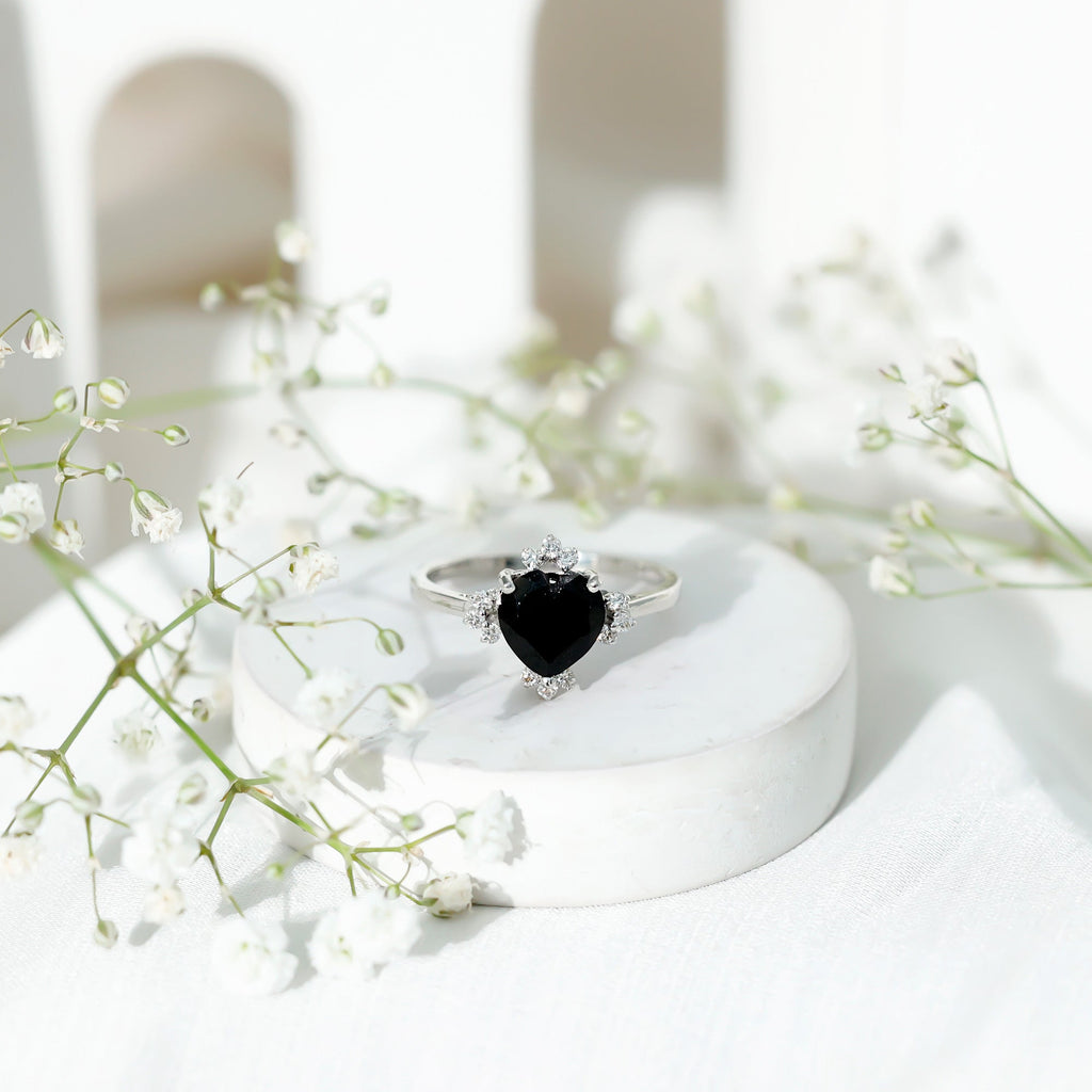 2 Carat Heart Shape Black Onyx Solitaire Engagement Ring with Diamond Accent