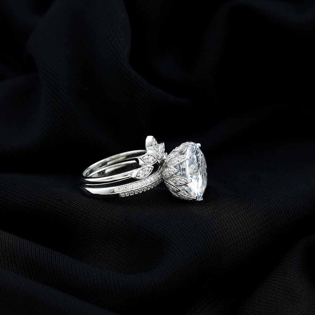 10MM Round Moissanite Flower Engagement Ring With Enhancer