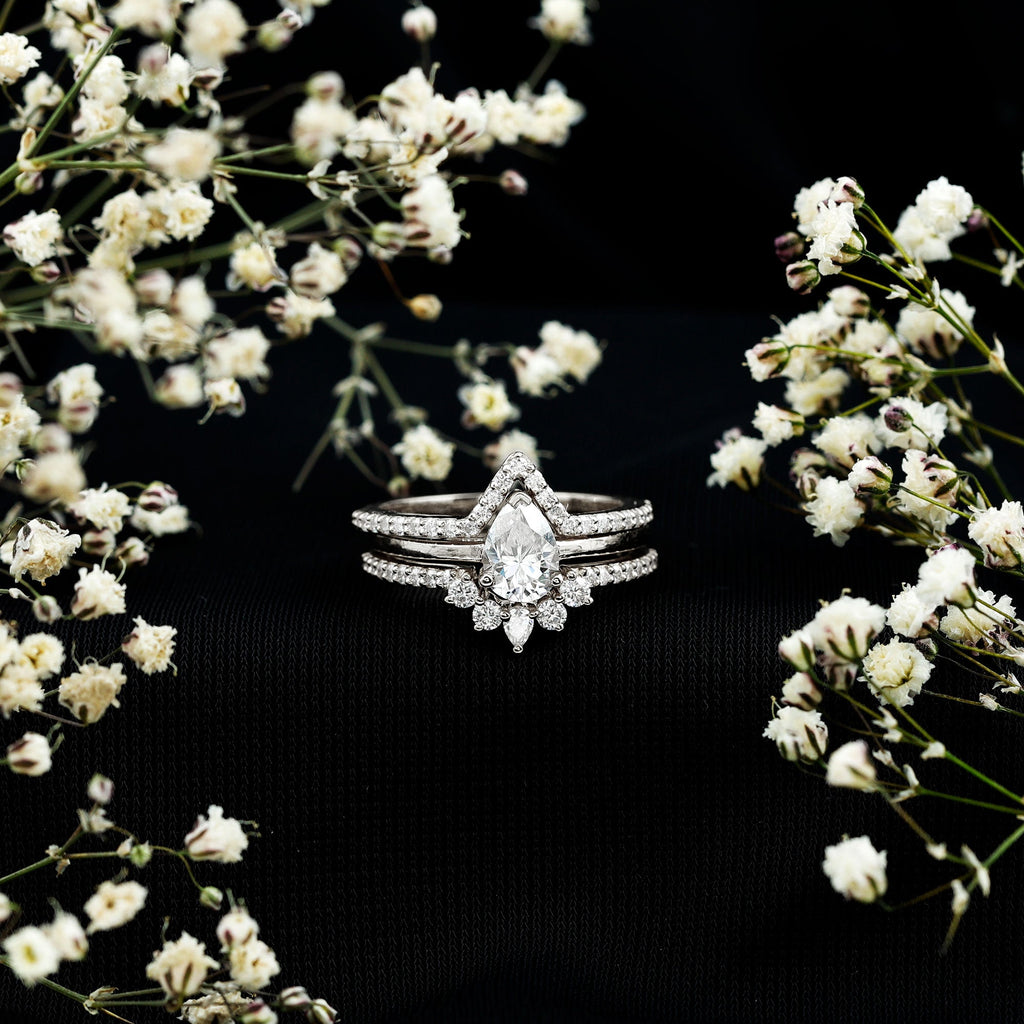 Brilliant Cut Moissanite Trio Wedding Ring Set For Women