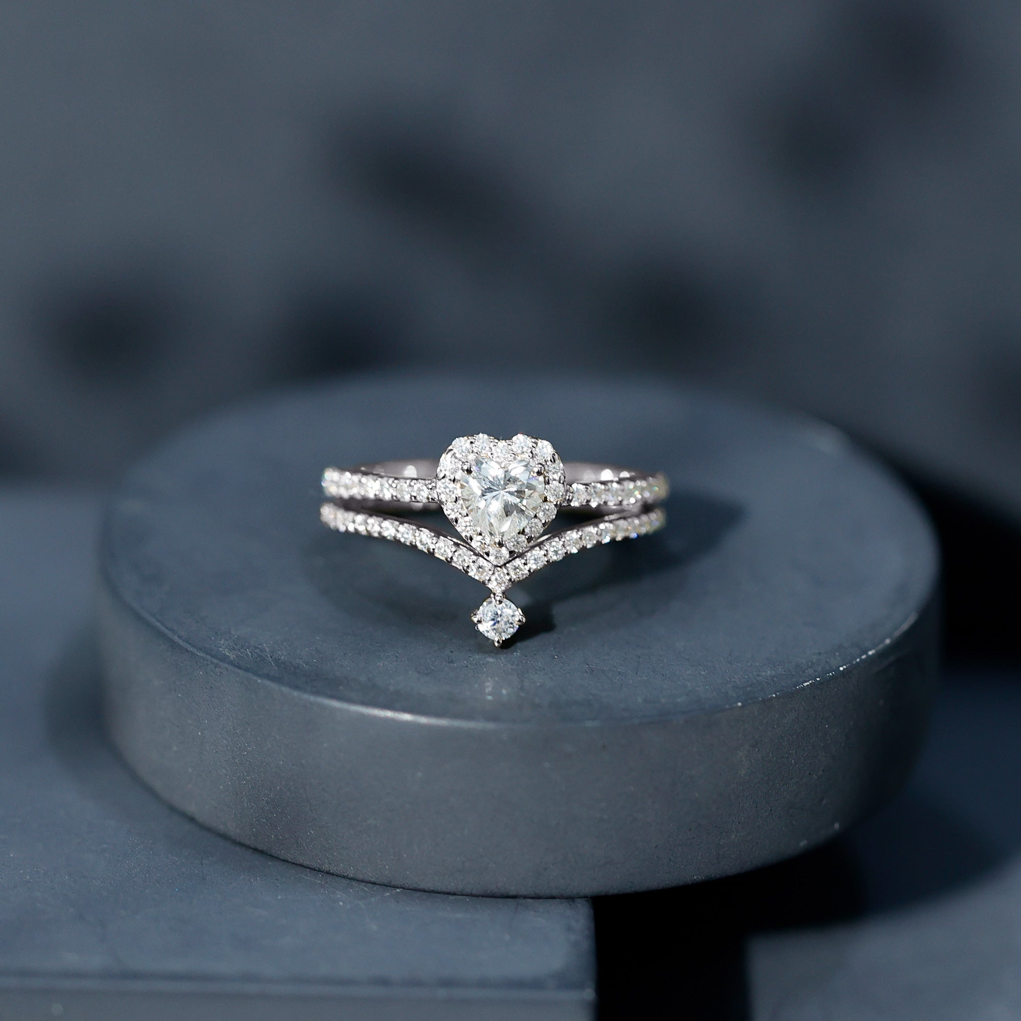Cubic Zirconia Heart Ring Set with V Shape Band