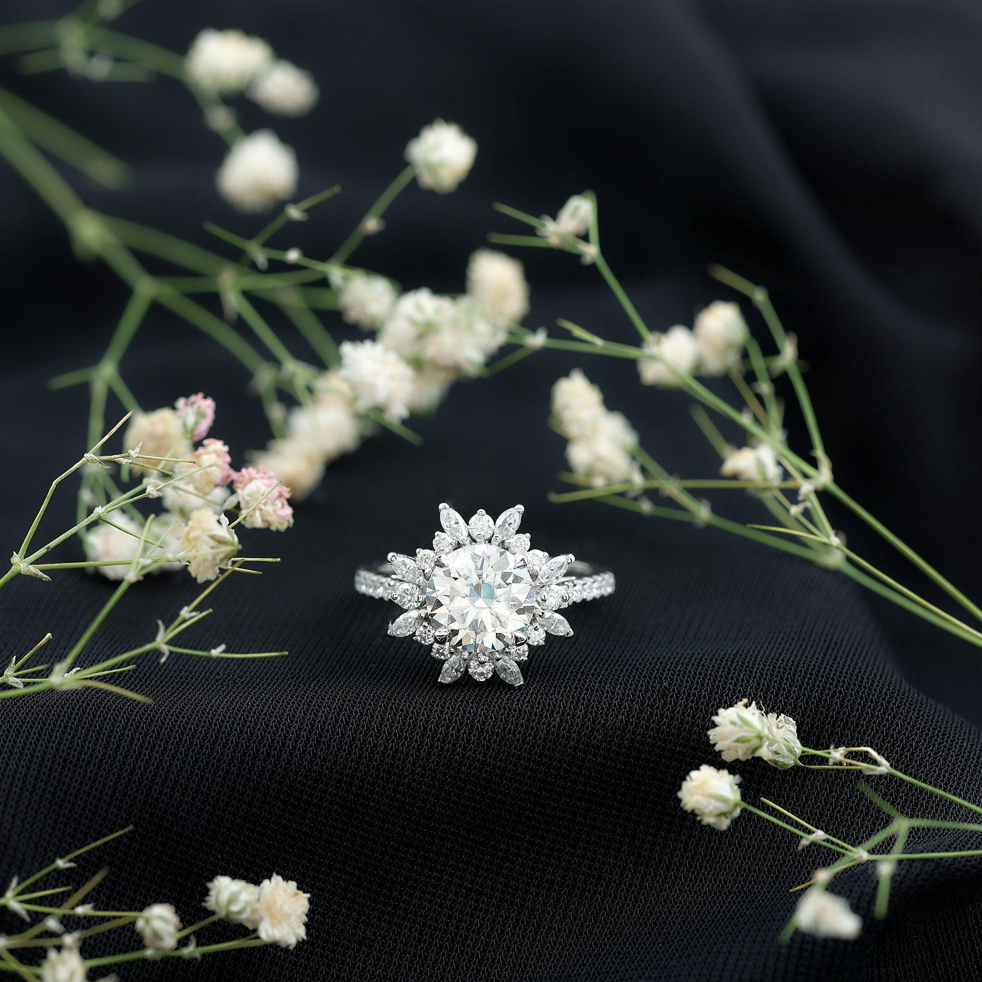 2 Carat Round Zircon Floral Halo Statement Ring