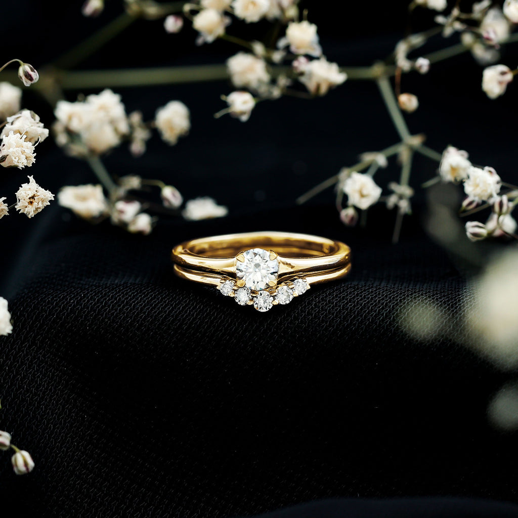 Round Cut Moissanite Engagement Ring with Wedding Band