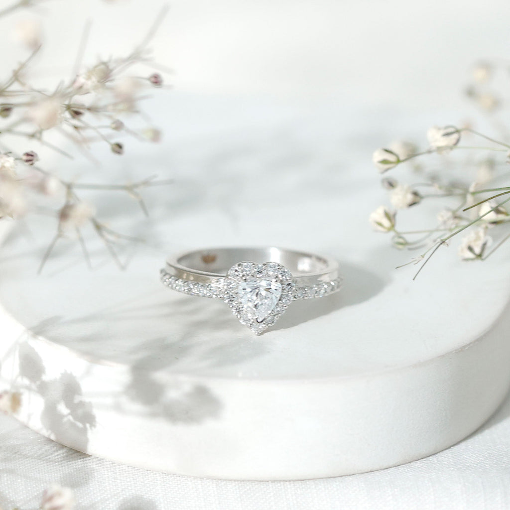 Heart Shape Lab Grown Diamond Engagement Ring with Halo