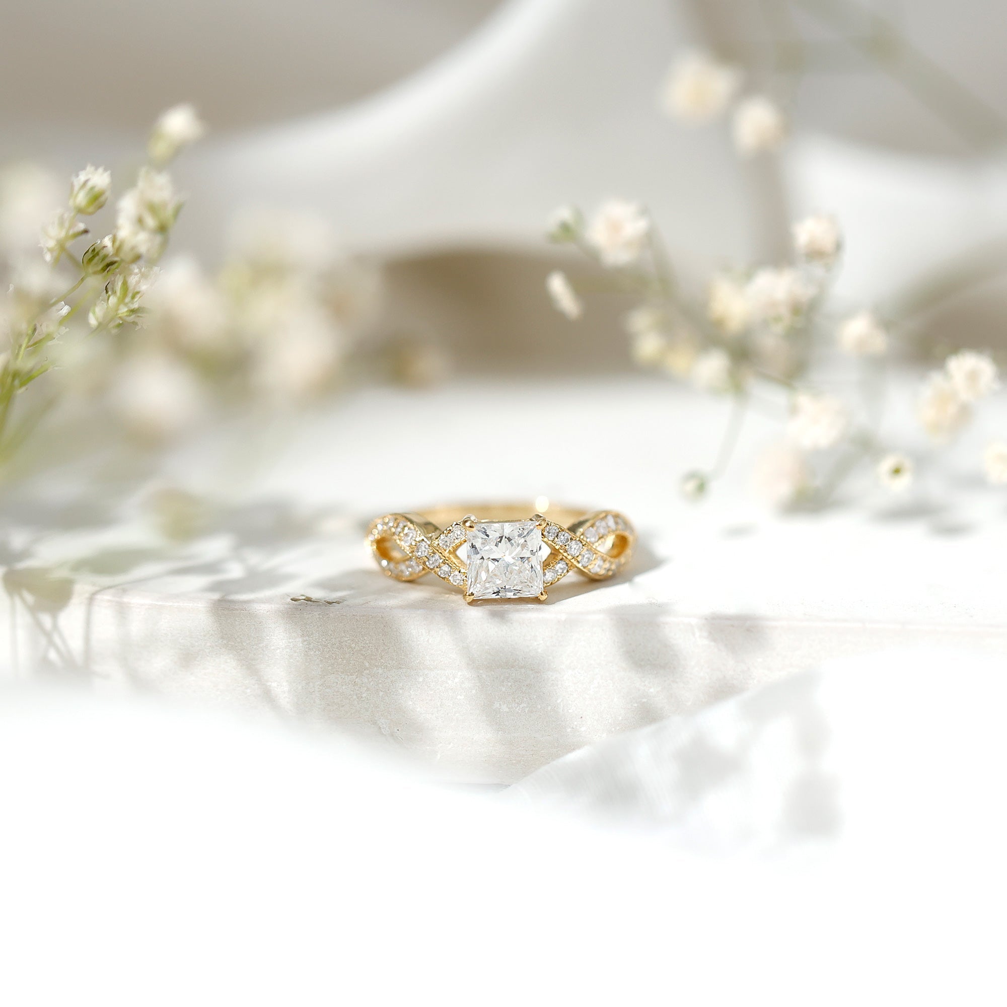 Lab Grown Diamond Princess Cut Engagement Ring For Her